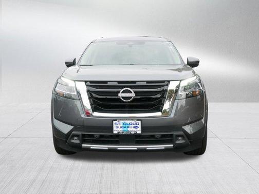 2024 Nissan Pathfinder Platinum 4WD