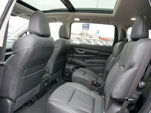 Ice Silver Metallic 2026 Subaru Ascent Limited 7-Passenger