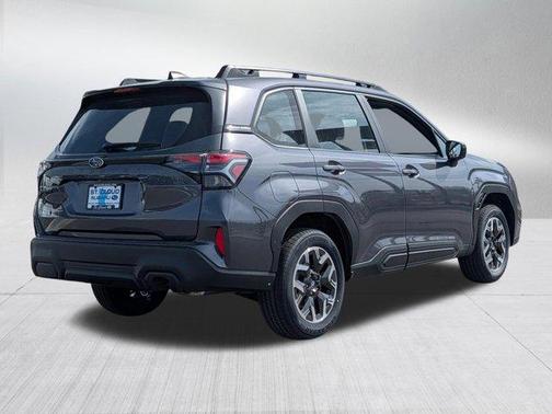 Magnetite Gray Metallic 2026 Subaru Forester Base