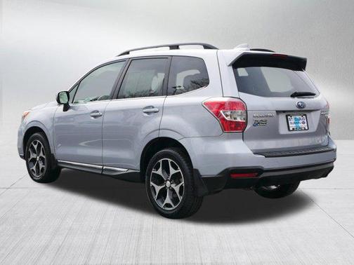 Ice Silver Metallic 2016 Subaru Forester 2.0XT Touring