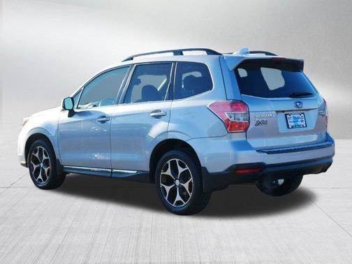 Ice Silver Metallic 2016 Subaru Forester 2.0XT Touring