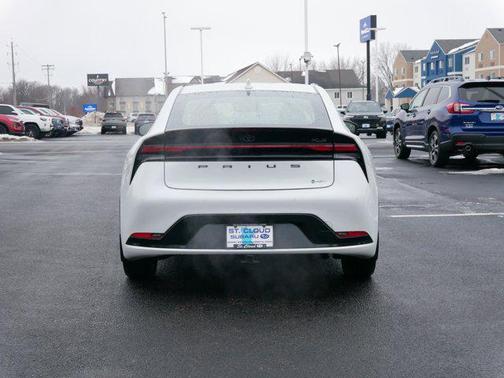 2024 Toyota Prius XLE