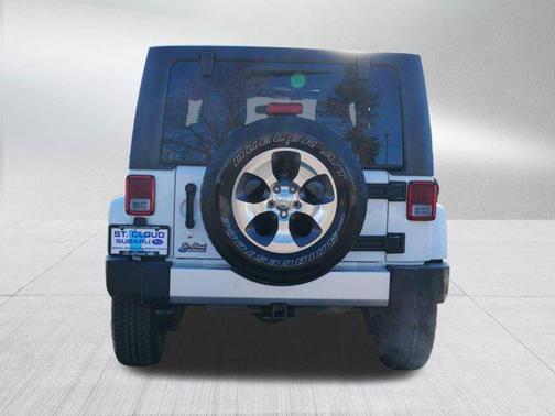 2018 Jeep Wrangler JK Sahara