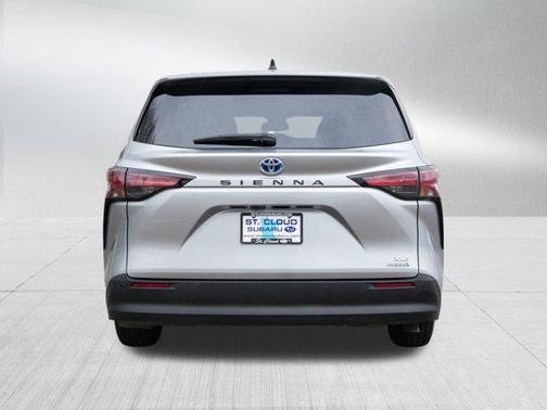 2021 Toyota Sienna XLE 7 Passenger