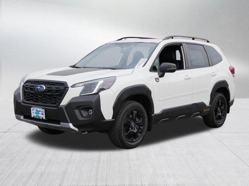 Crystal White Pearl 2023 Subaru Forester Wilderness