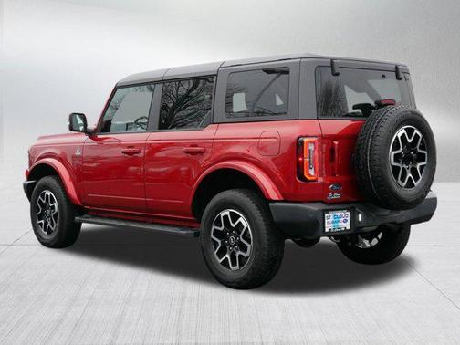 2022 Ford Bronco Outer Banks