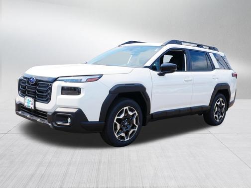 Crystal White Pearl 2026 Subaru Outback Touring