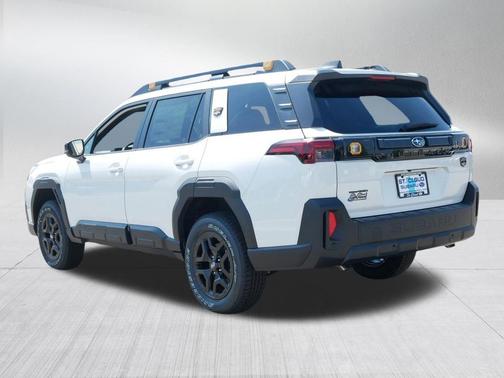 Crystal White Pearl 2026 Subaru Outback Wilderness