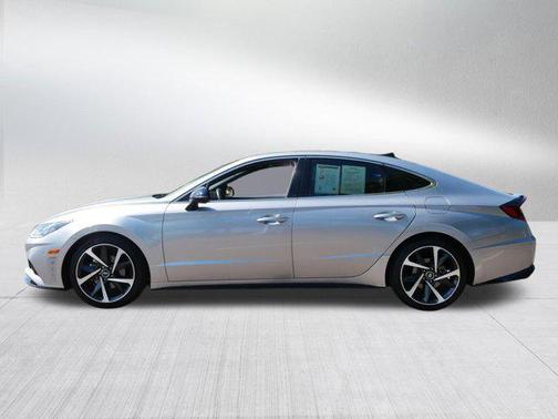 2022 Hyundai SONATA SEL Plus
