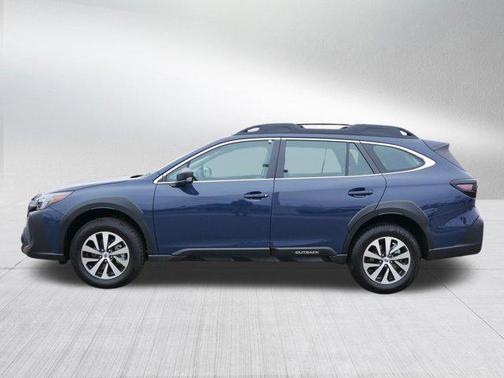2025 Subaru Outback Base