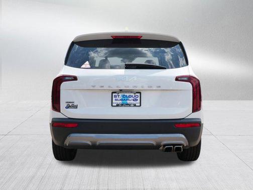 2022 Kia Telluride S