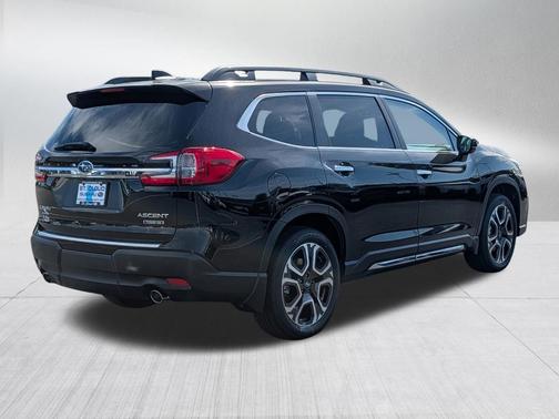 Crystal Black Silica 2026 Subaru Ascent Touring 7-Passenger