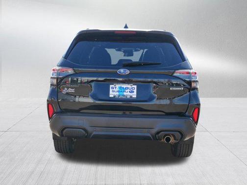 Crystal Black Silica 2025 Subaru Forester Touring