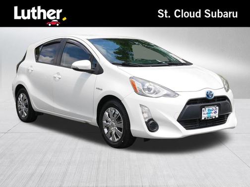 Moonglow 2015 Toyota Prius c One