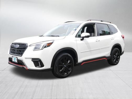 Crystal White Pearl 2023 Subaru Forester Sport