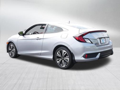 Lunar Silver Metallic 2016 Honda Civic EX-L