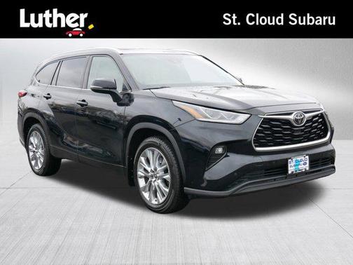 Midnight Black Metallic 2021 Toyota Highlander Limited