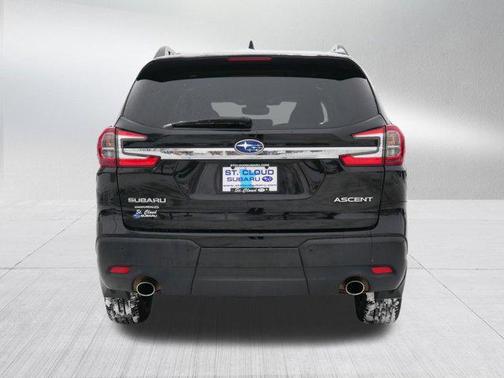 2023 Subaru Ascent Premium 8-Passenger