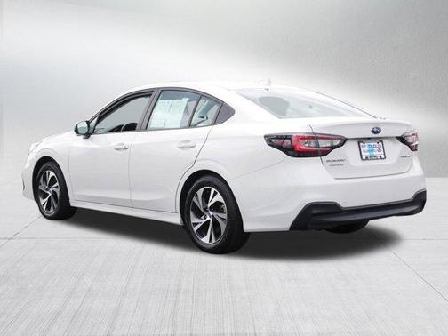 Crystal White Pearl 2025 Subaru Legacy Premium
