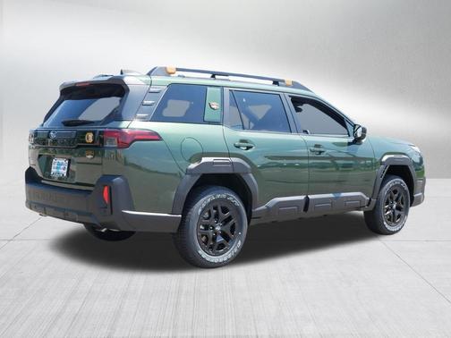 Deep Emerald Green Pearl 2026 Subaru Outback Wilderness