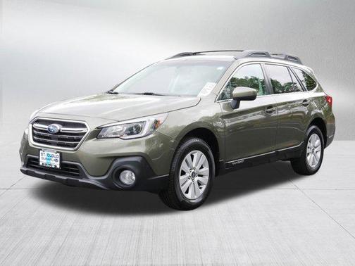 Wilderness Green Metallic 2018 Subaru Outback 2.5i Premium