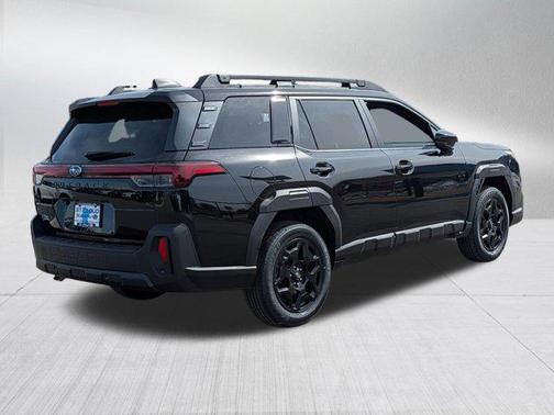 Crystal Black Silica 2026 Subaru Outback Limited