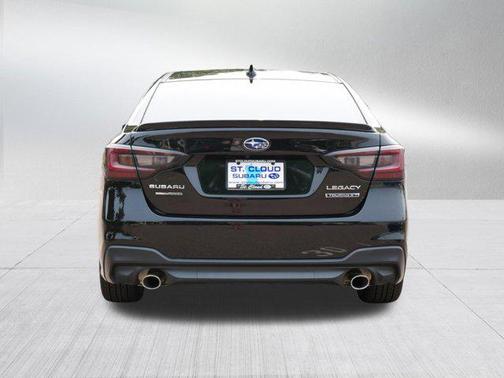 2022 Subaru Legacy Touring XT