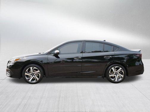 2022 Subaru Legacy Touring XT