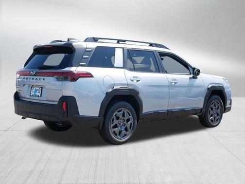 Ice Silver Metallic 2026 Subaru Outback Premium