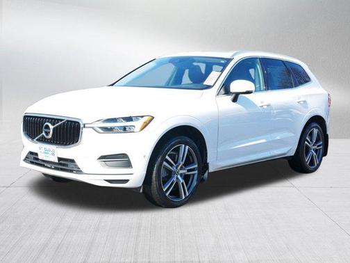 2019 Volvo XC60 T6 Momentum