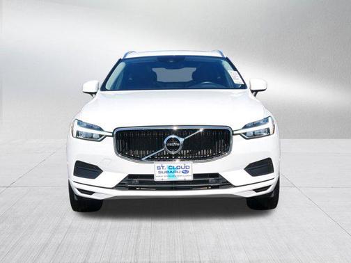 2019 Volvo XC60 T6 Momentum