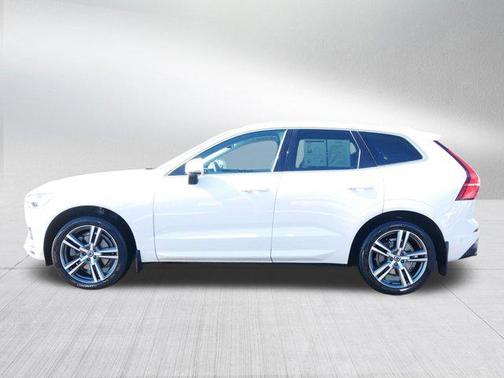 2019 Volvo XC60 T6 Momentum