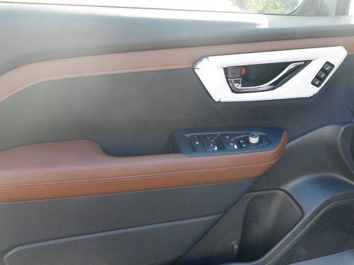 2025 Subaru Forester Hybrid Touring