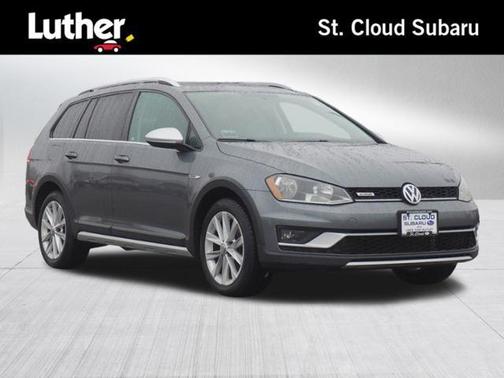 Photo 1 of 34 of 2017 Volkswagen Golf Alltrack TSI S