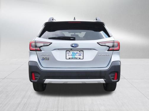 Ice Silver Metallic 2021 Subaru Outback Limited