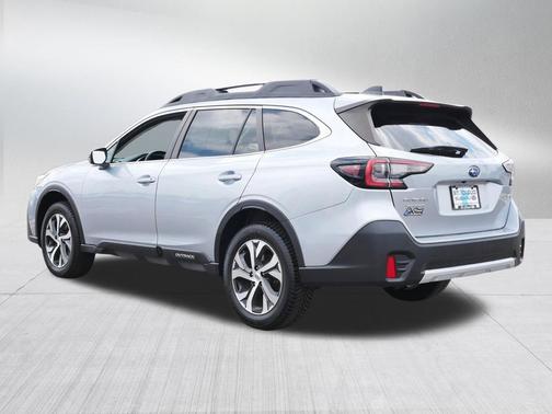 Ice Silver Metallic 2021 Subaru Outback Limited