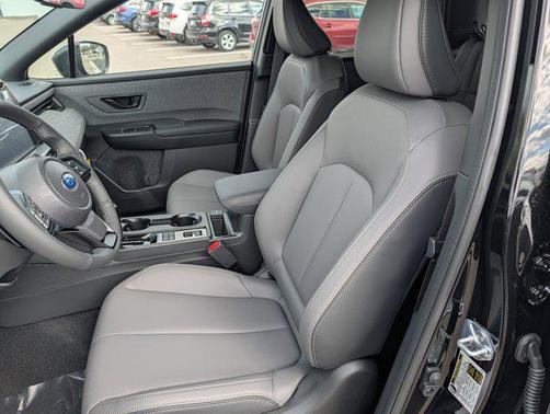 Crystal Black Silica 2026 Subaru Outback Limited