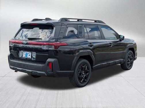Crystal Black Silica 2026 Subaru Outback Limited