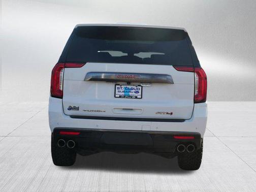 2022 GMC Yukon 4WD AT4