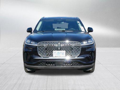 Infinite Black Metallic Clearcoat 2025 Lincoln Aviator Reserve AWD