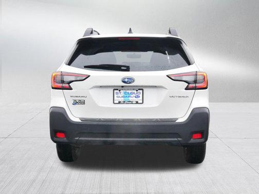 Crystal White Pearl 2025 Subaru Outback Premium