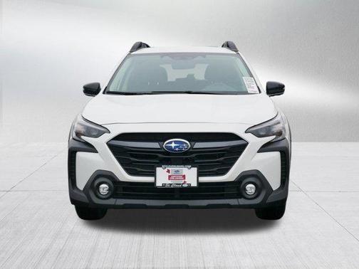 Crystal White Pearl 2025 Subaru Outback Premium