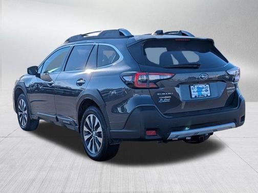 2025 Subaru Outback Touring