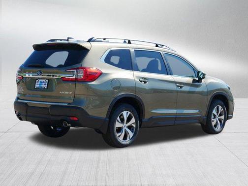 2025 Subaru Ascent Premium 8-Passenger