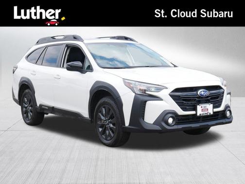 Crystal White Pearl 2024 Subaru Outback Onyx Edition XT