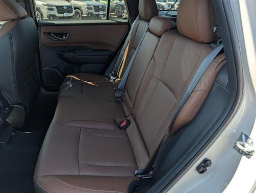 Crystal White Pearl 2026 Subaru Outback Touring XT
