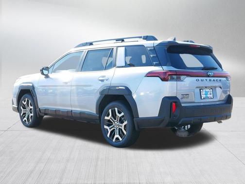 Ice Silver Metallic 2026 Subaru Outback Touring XT