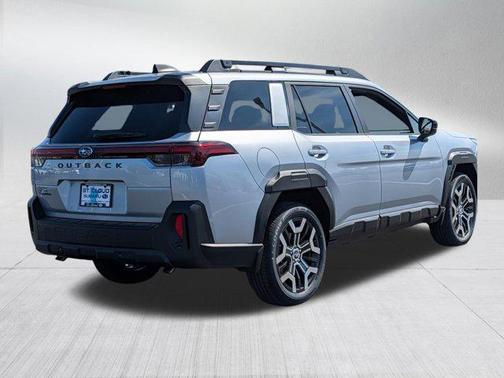 Ice Silver Metallic 2026 Subaru Outback Touring XT