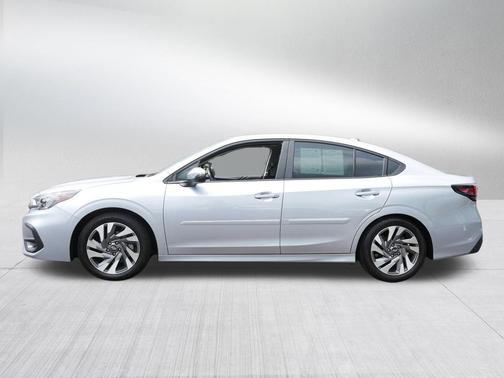 Ice Silver Metallic 2024 Subaru Legacy Limited