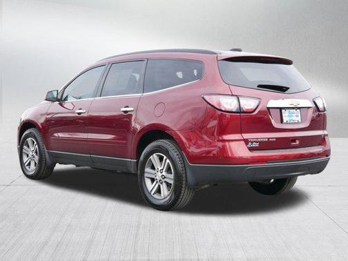 2017 Chevrolet Traverse 2LT